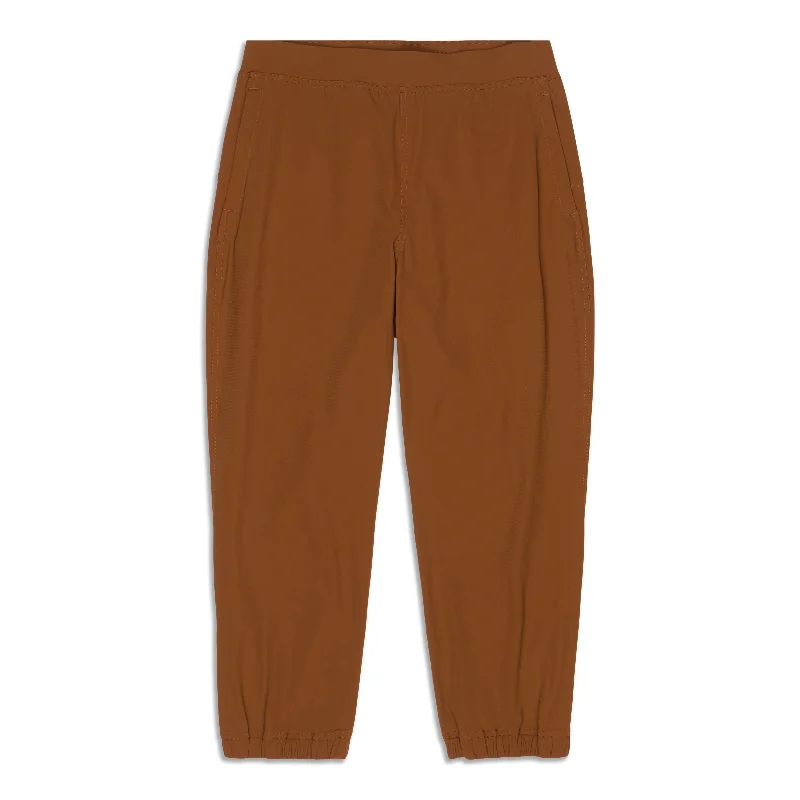 Adapted State High-Rise Jogger Crop - Resale