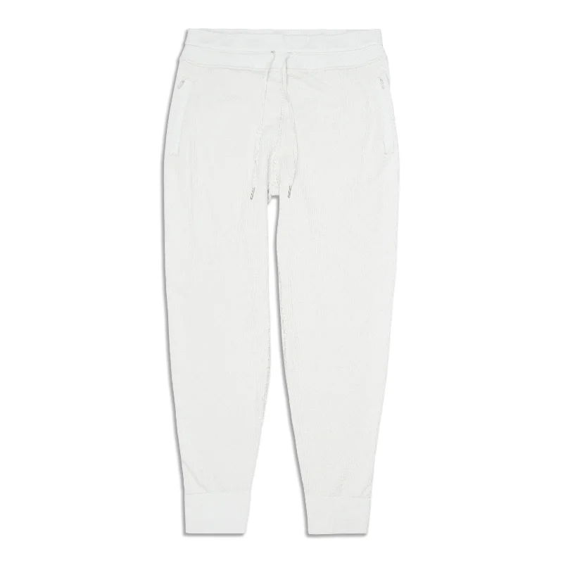 Engineered Warmth Relaxed Fit Jogger - Resale