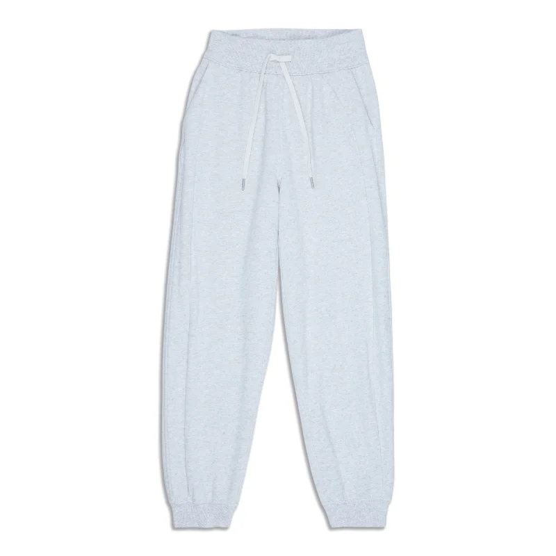 Scuba High-Rise Relaxed Jogger - Resale