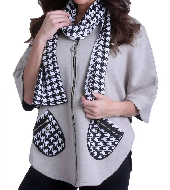 Houndstooth Poncho Sweater In Stone/black