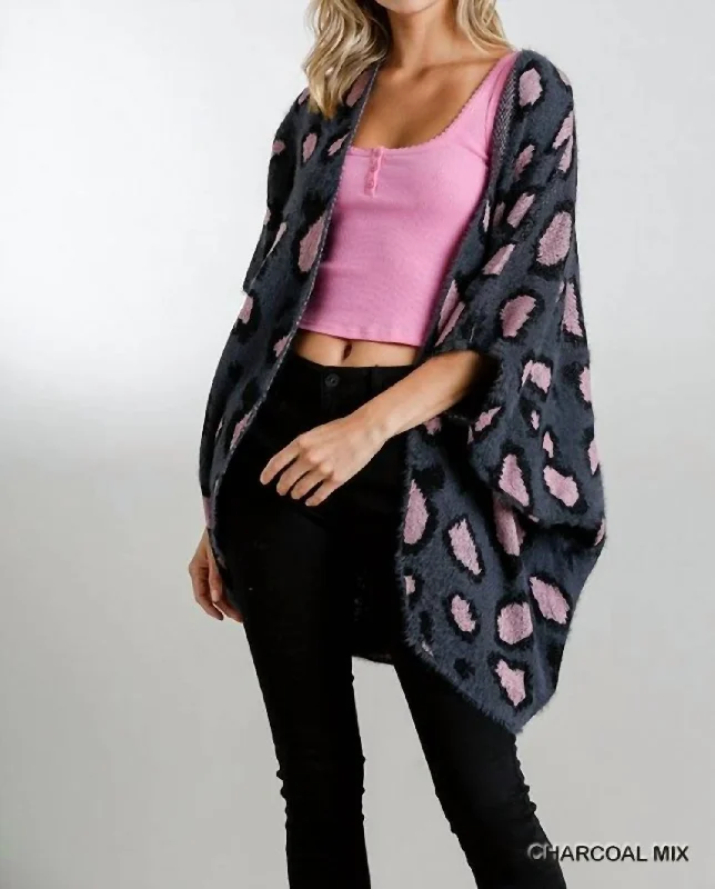 Leopard Short Sweater Kimono In Grey And Pink