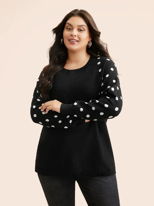 Polka Dot Crew Neck Raglan Sleeve Pullover