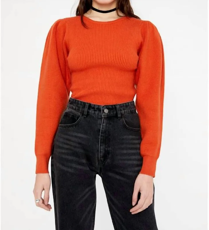 Round Neck Ribbed Sweater In Orange