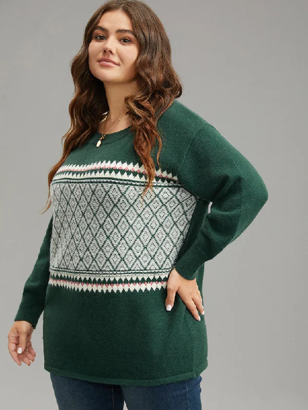 Supersoft Essentials Round Neck Geometric Pullover