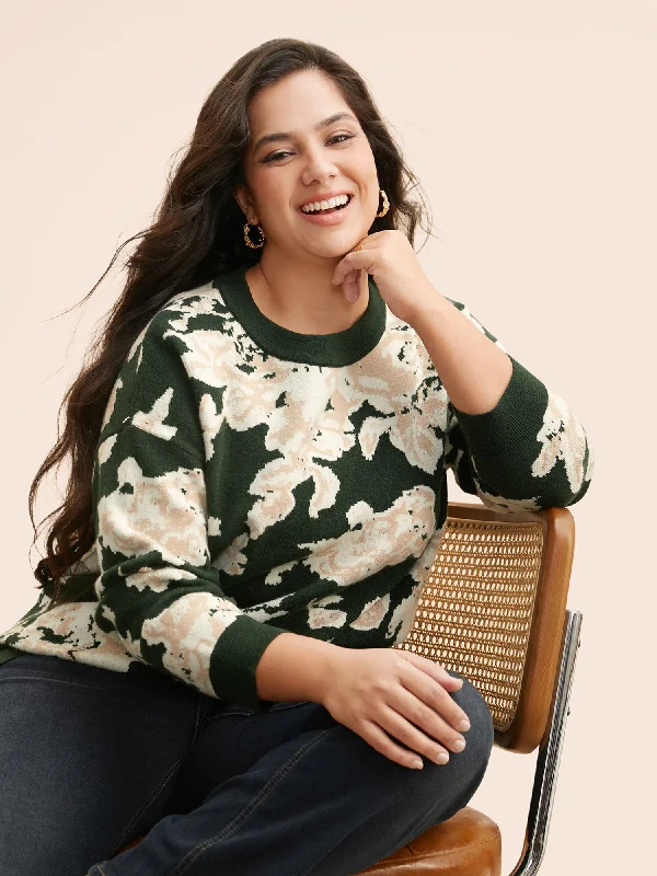 Supersoft Essentials Silhouette Floral Print Pullover