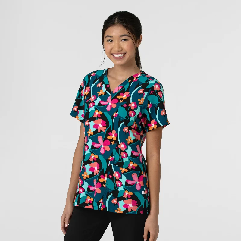 Women's Fitted 3-Pocket V-Neck Print Scrub Top - Wonderfully Wild